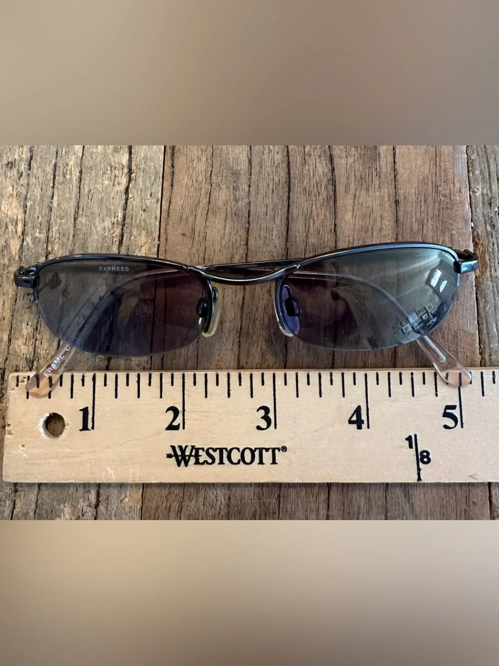Vintage 90’s Sleek Black Frame Sunglasses with Purple Lenses